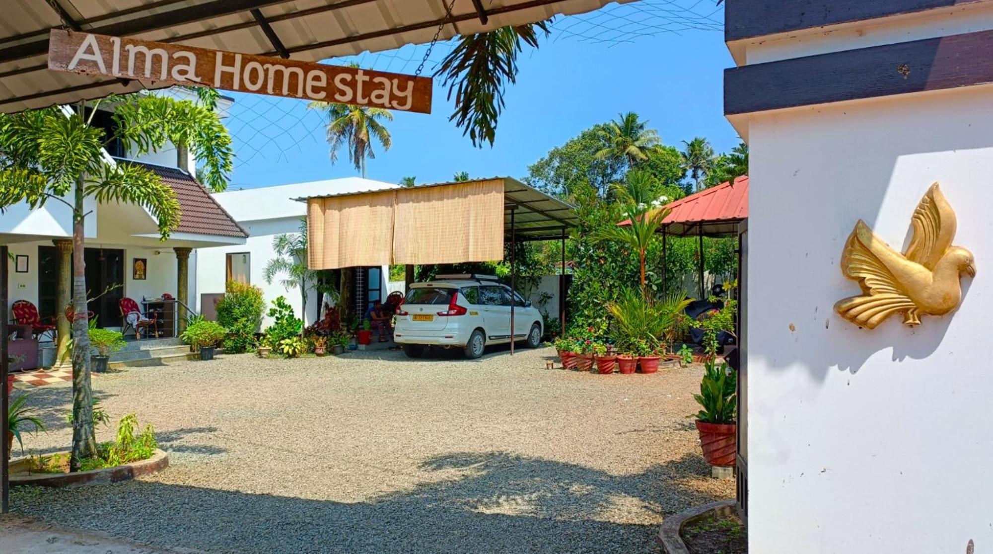 Alma Homestay Mararikulam Eksteriør bilde